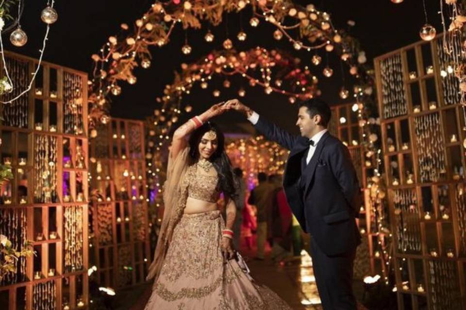 Bride groom look