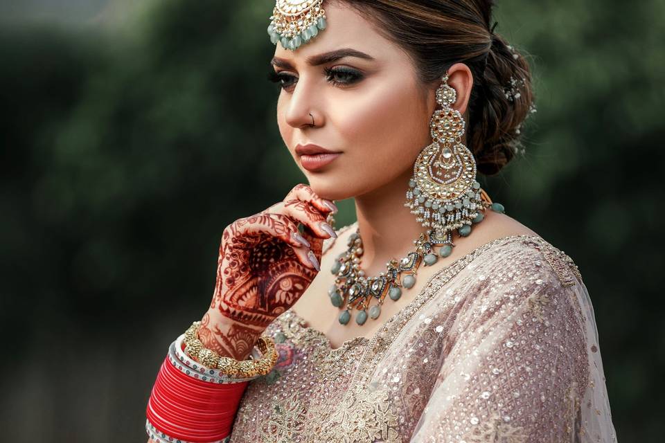 Bride Davinder jit Kaur