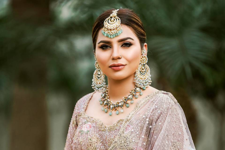 Bride Davinder jit Kaur