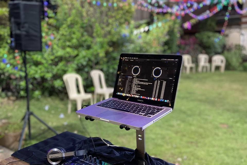 Corporate dj setup