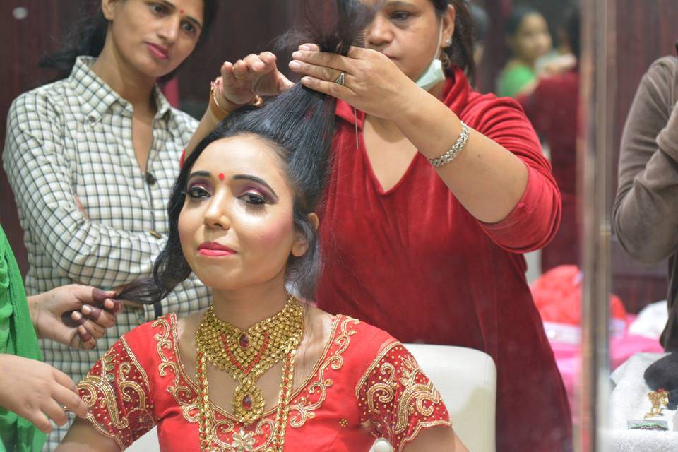 Bridal makeup