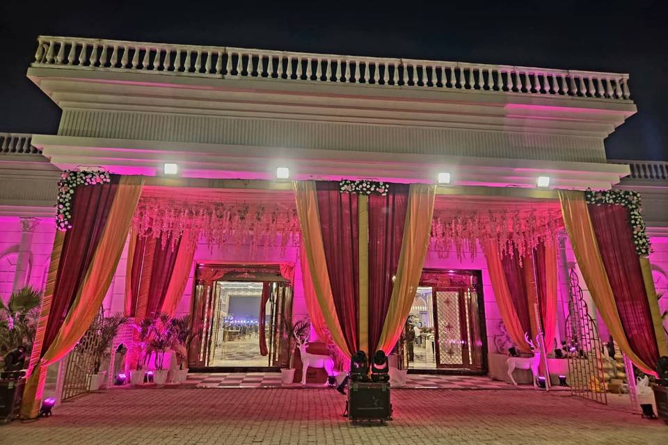 Entrance decor