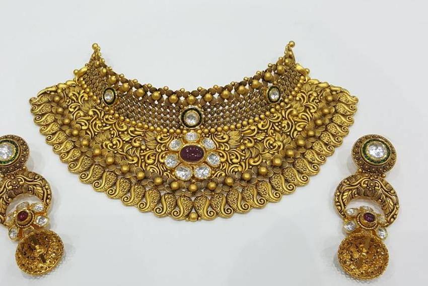 Bridal jewellery