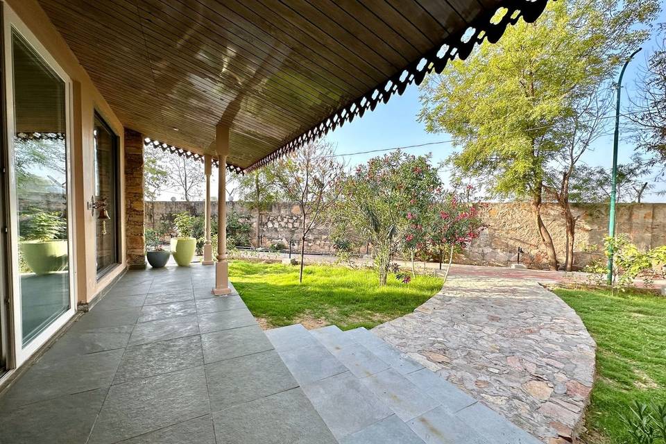 Lawn area