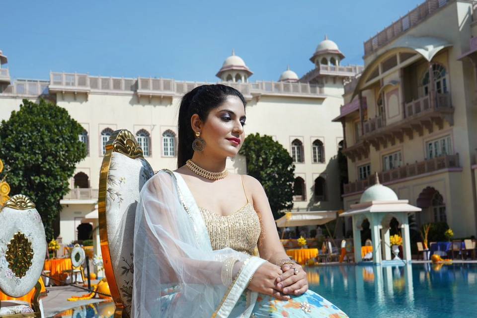 Saloni Thakkar