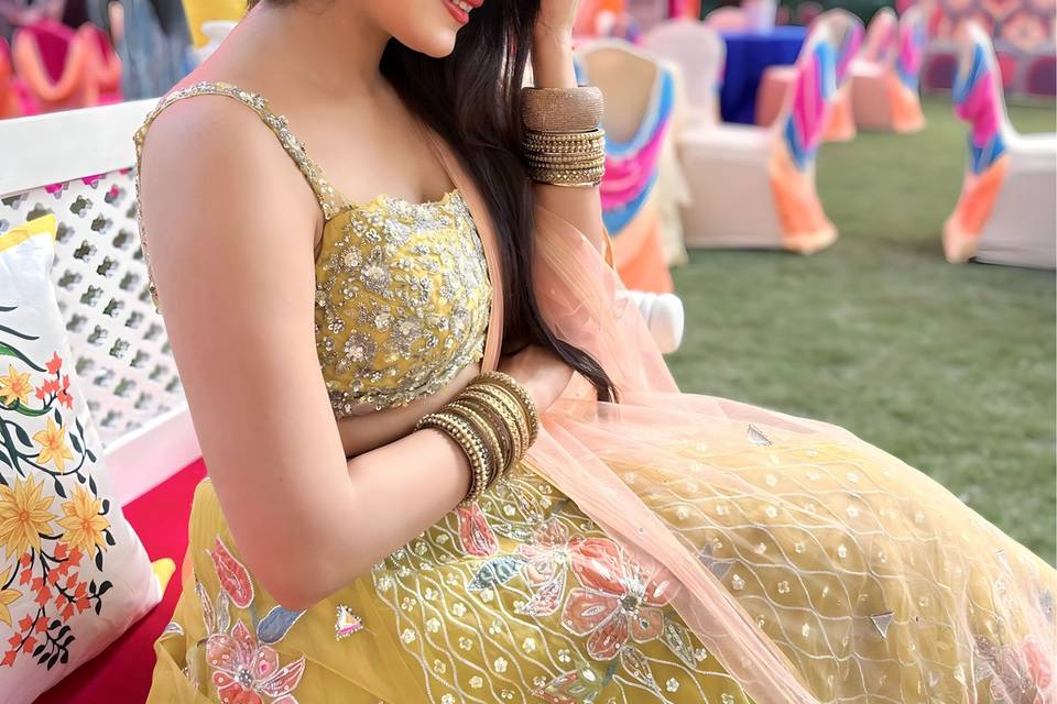 Saloni Thakkar