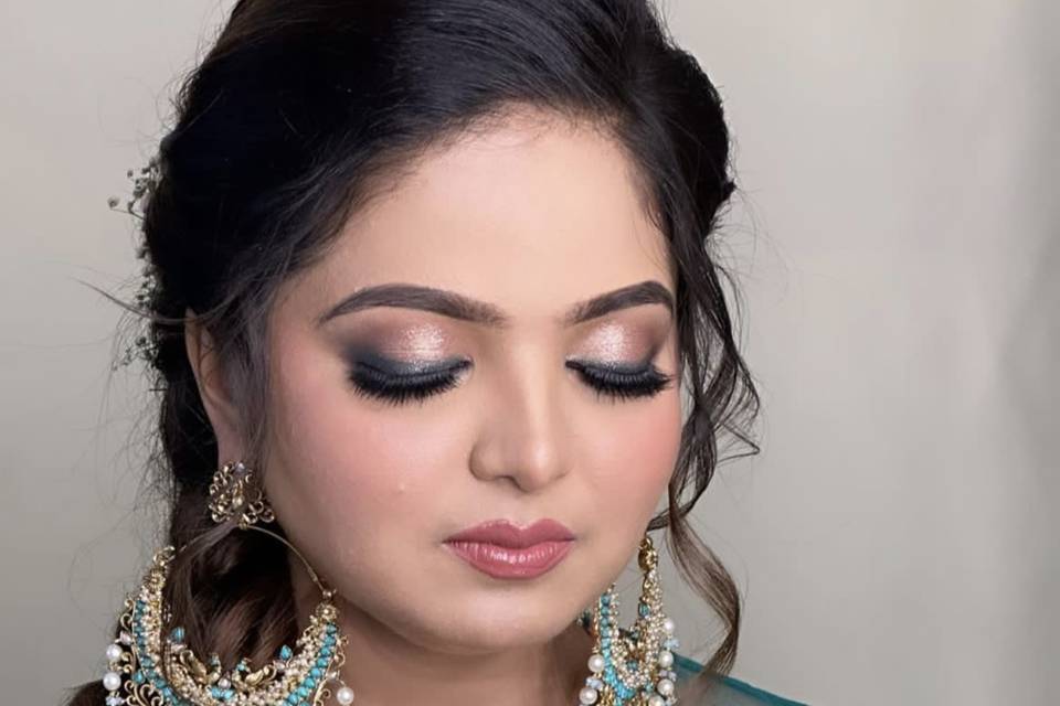 Janvi Makeup Studio & Academy