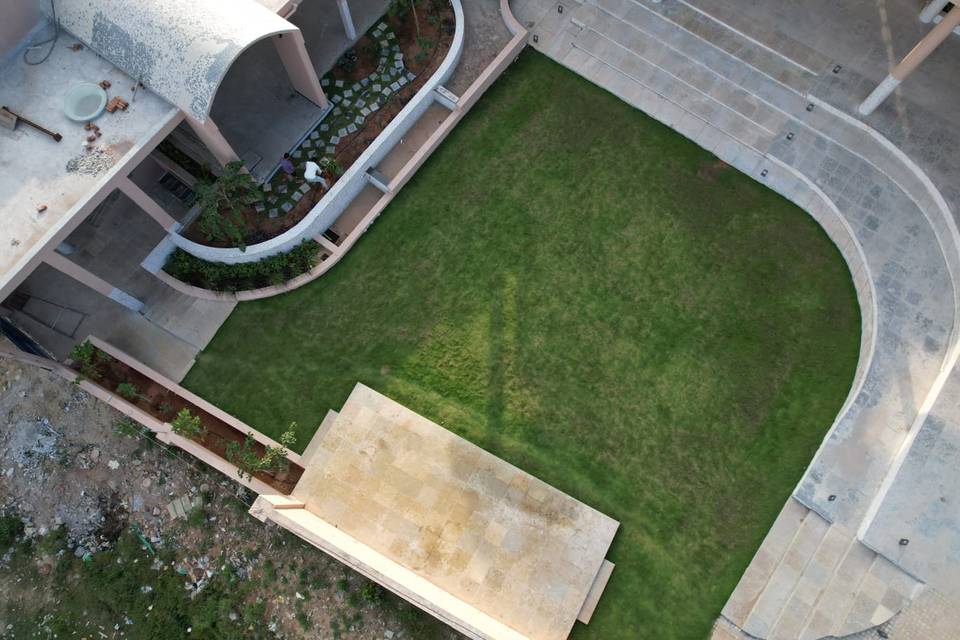 Lawn area