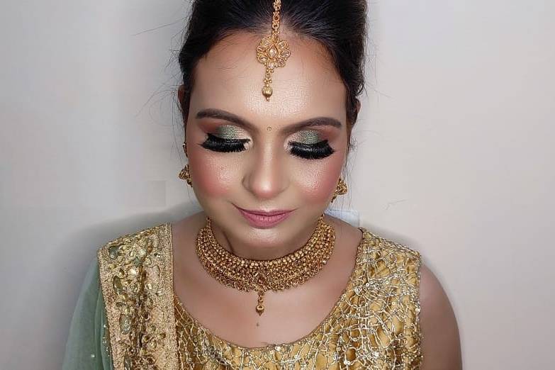 Beauty & Bride Makeovers by Savi