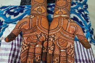 Mehendi by Aliza