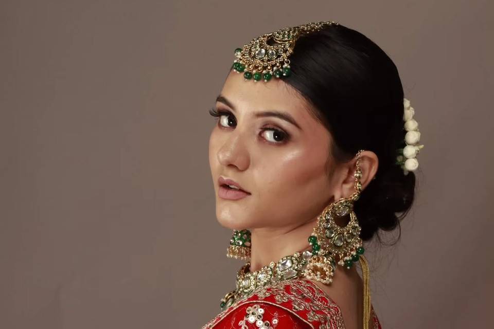 Bridal makeup