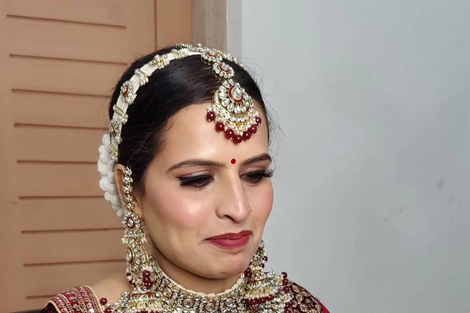 Bridal makeup