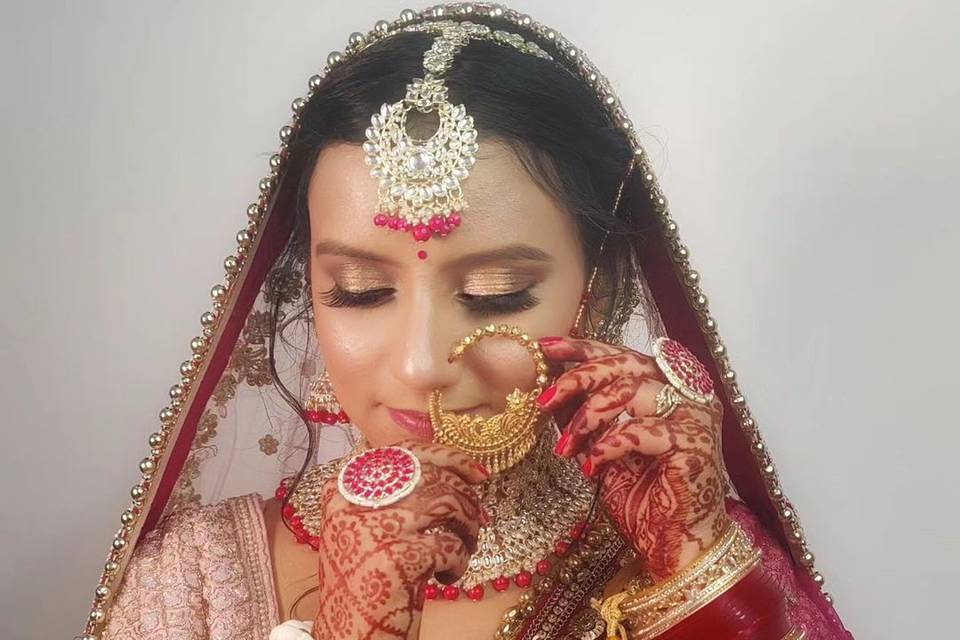 Bridal makeup