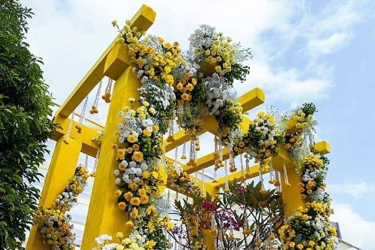 Floral Decor Entrance