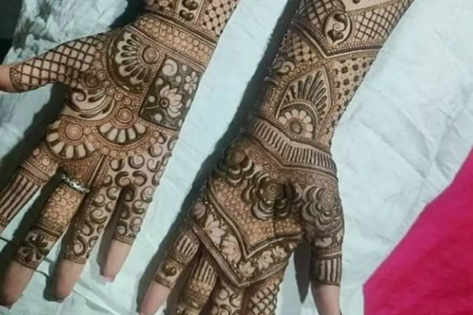 Dashboard Video : Saloni's World Bridal Mehndi | Latest Dulhan Mehndi Design  | Full Bridal Mehndi Design | Easy Wedding Mehandi · Wizdeo Analytics