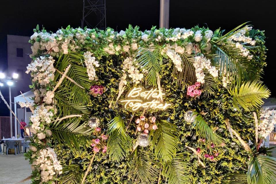 Entrance decor