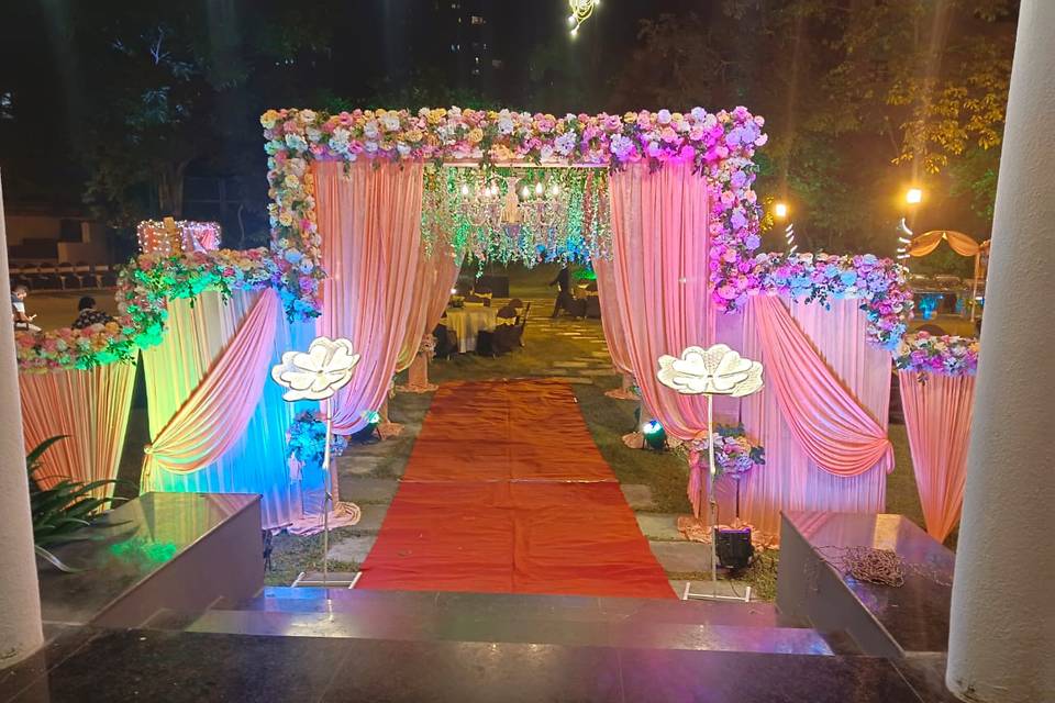 Entrance decor