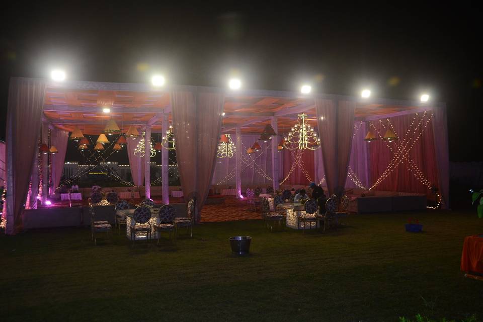 Shri Vinayak Banquet & Lawns