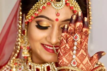 Bridal makeup