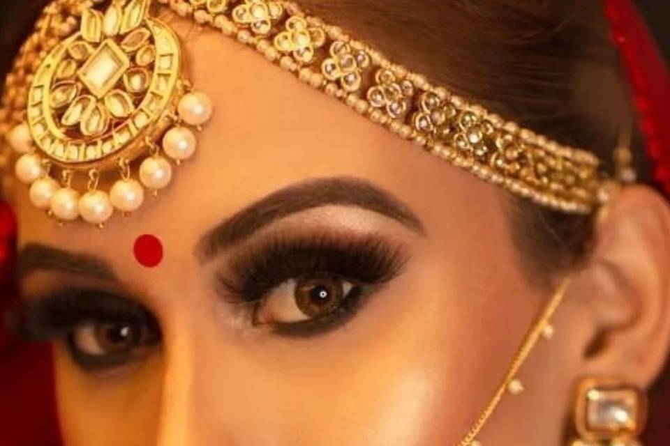 Bridal makeup