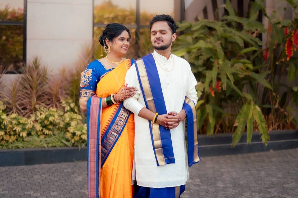 Mandar & Priya