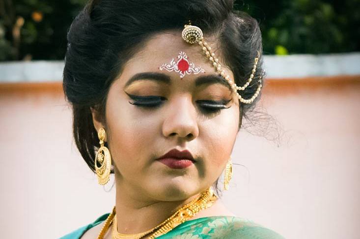 Bridal makeup