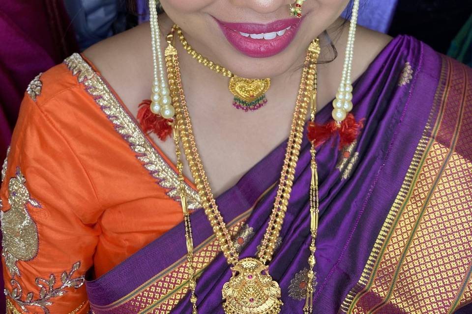 Maharashtrian bride