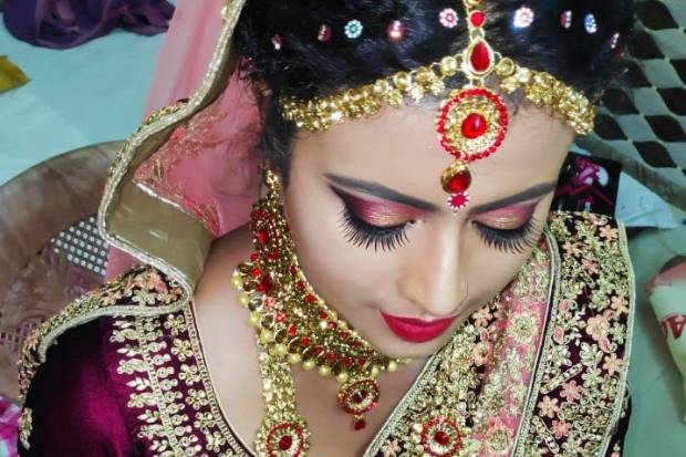 Bridal makeup