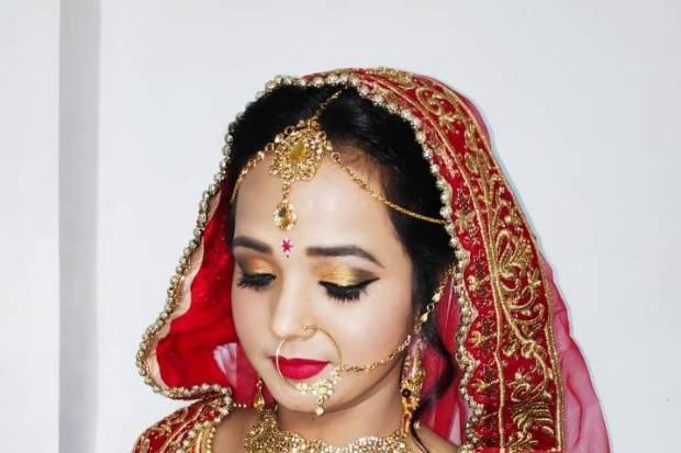 Bridal makeup