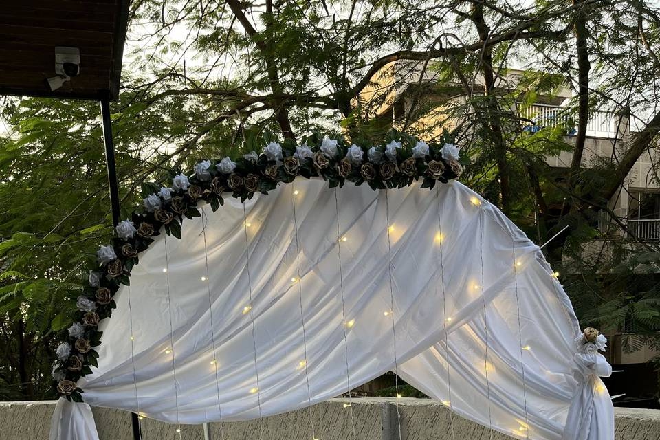 Entrance decor