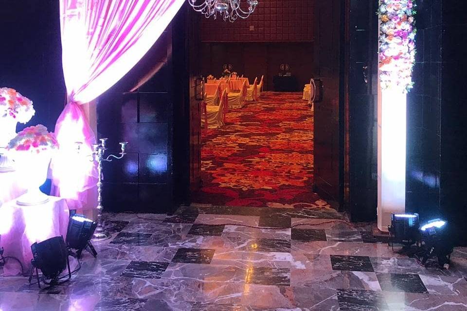 Entrance decor