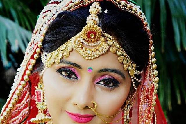 Bridal makeup