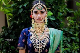 Gini Fashion by Vrushank & Gini, Ashram Road