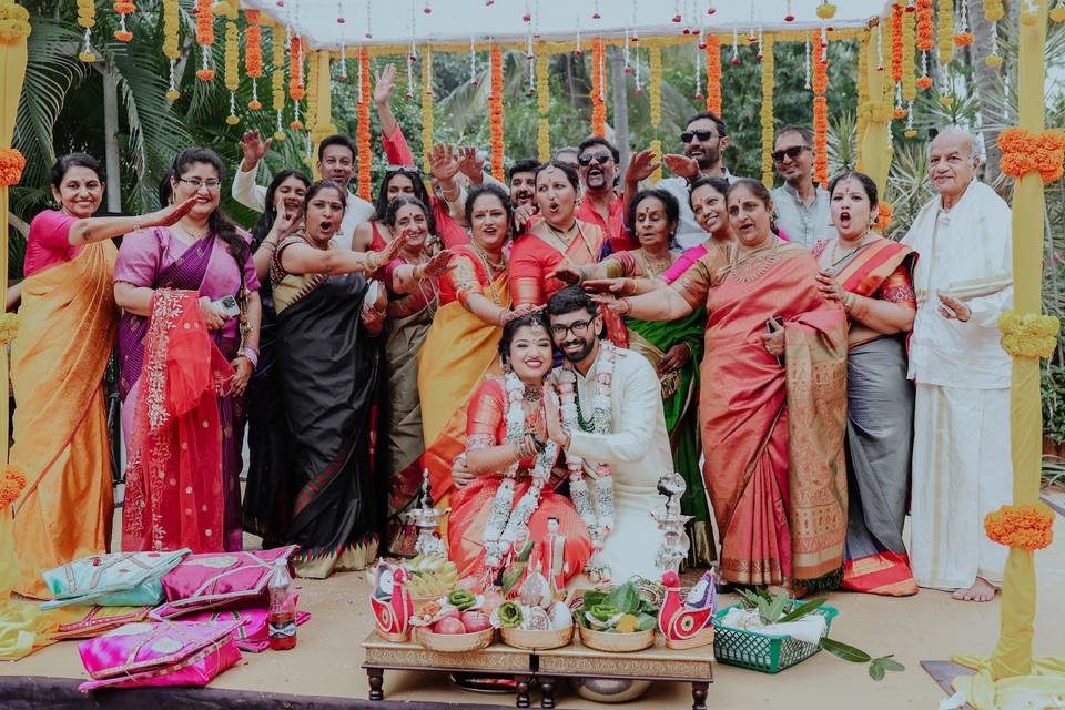 Family on wedding day