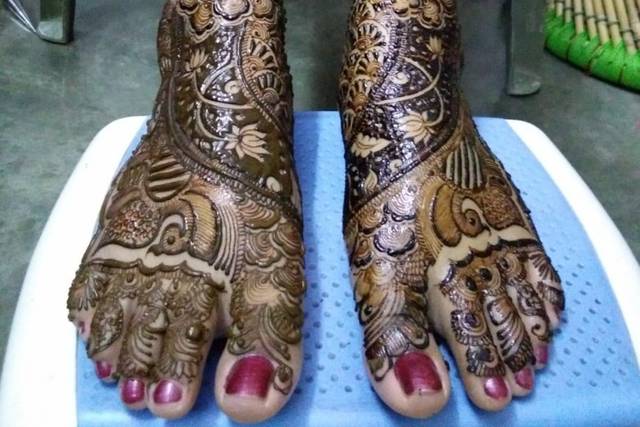 Anil Mehandi Art : Mehandi services at home