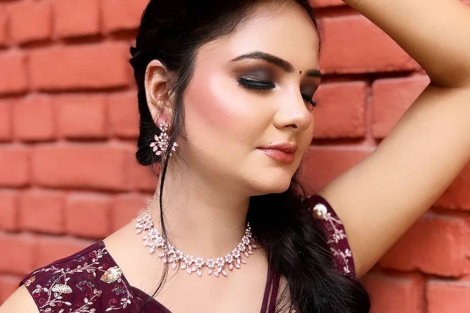 Cocktail makeup