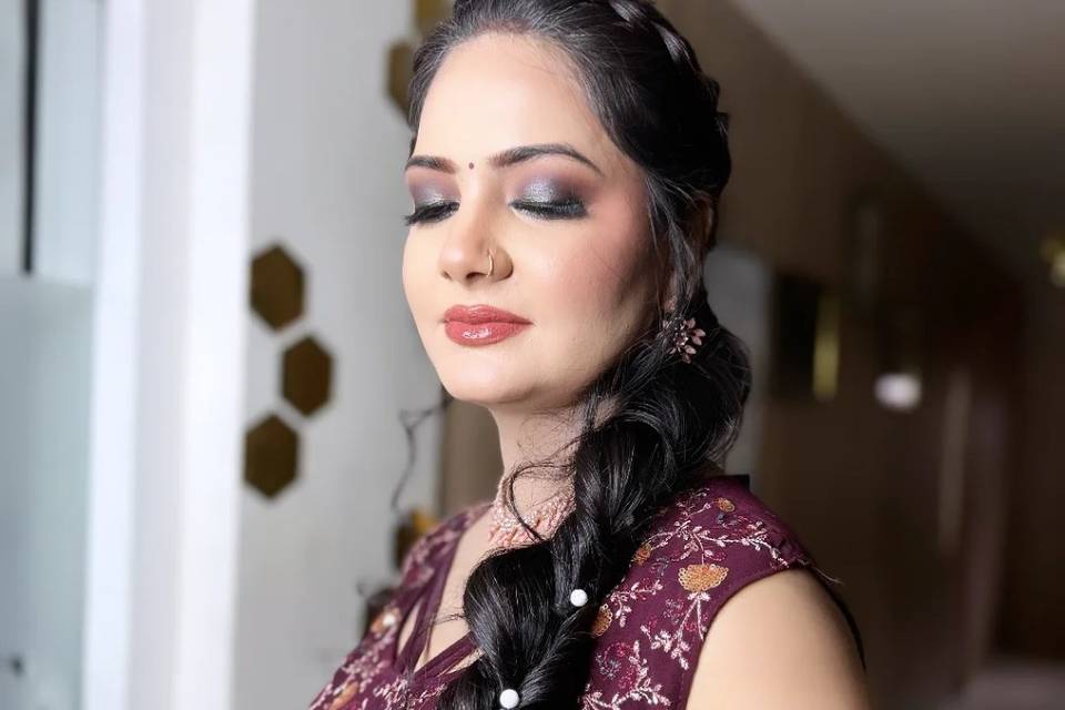 Cocktail makeup