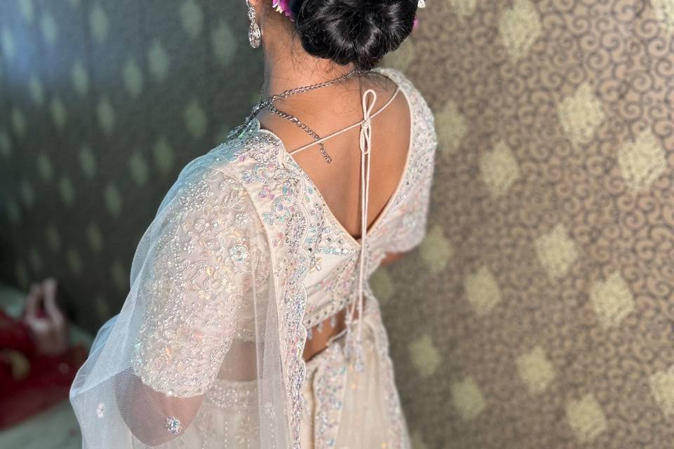 Hairstyle bun