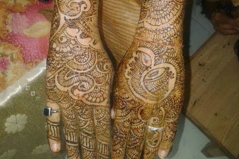 Pari Heena Arts