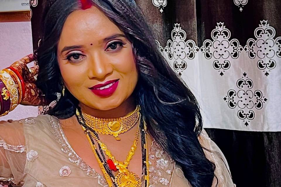 Simple Reception ready Look