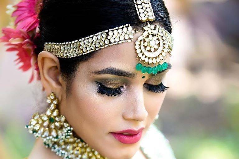 Bridal jewellery