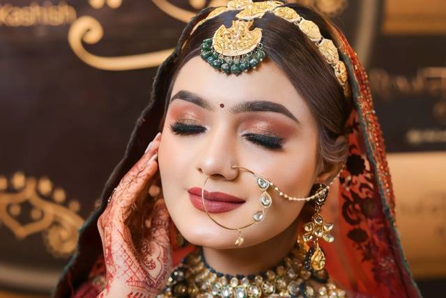Royal Nari Makeup