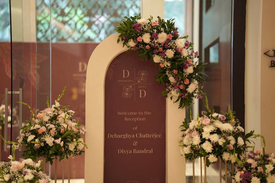 Entrance decor