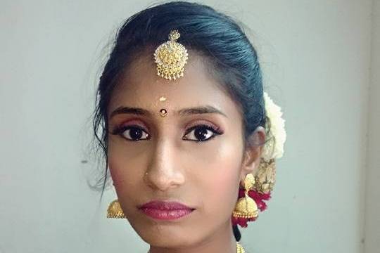 Nithu Bridal Makeup Artist