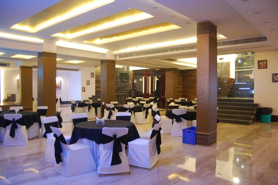 Banquet hall with round tables
