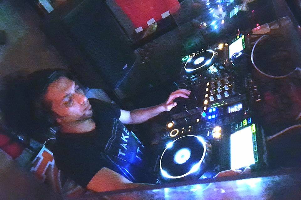 DJ Sumit Shenoy