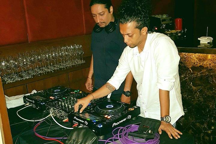 DJ Sumit Shenoy