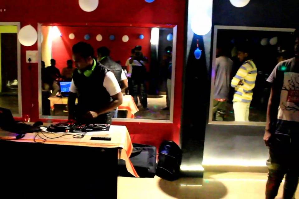 DJ Farook Khan