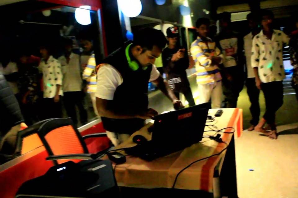 DJ Farook Khan