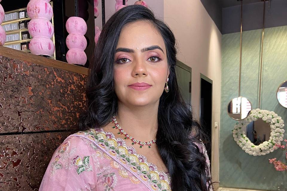 Vaibhi.kumawat_1671892394_3000373325678906313_1985941968